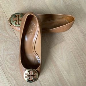 Tory Burch brown leather peep toe wedge heel 9